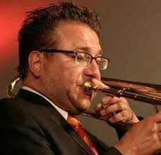 Joe Wulf's Instagram, Twitter & Facebook