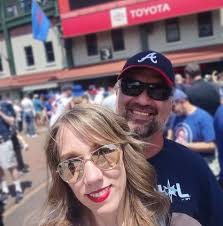 What are the must-see places and restaurants in Milwaukee?