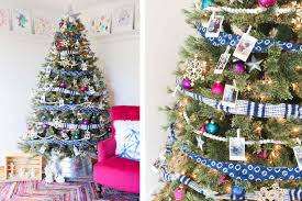 How to put tinsel garland on a christmas tree. 33 Festive Ways To Decorate Your Christmas Tree