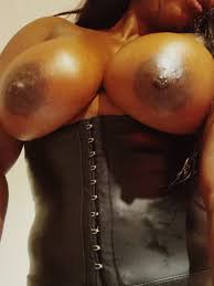 Escort Cherry | Devozki.com