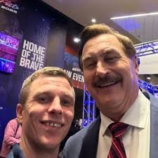 Matthew Avant (@LoveforLocals_)