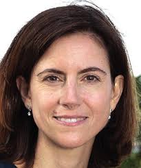 Using algorithms to identify social activism and climate skepticism in  user-generated content