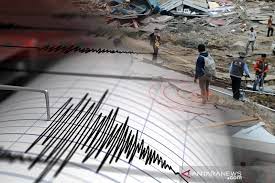 Sebagian lagi (jarang juga) juga dapat terjadi karena injeksi atau akstraksi cairan dari/ke dalam bumi (contoh. Beberapa Gempa Susulan Goncang Nias Setelah Gempa Bumi 6 7 M Antara News