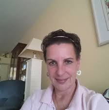 Repurposing broken glass table tops