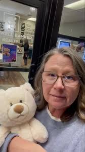 Thanks to Dianne Benjamin for turning wishes into reality, bringing joy to  a struggling single mother and her 6 amazing children. Your generosity  paints a brighter holiday canvas, reminding us of the