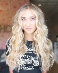 Sugar Cookie 🤍 • • Swipe to see the transformation of this babes locks 😍  • Model 👉🏼 @lexa.tzelepis • • • • • • #ThePaintedChronicles  #stylehousesalon #parrish #parrishhairstylist #parrishhairsalon  #parrishbalayage #northriverranch #