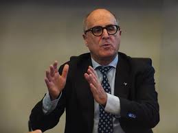 «con l'integrazione rafforzeremo il nostro essere banca dei territori». Ubi Banca Nel Primo Trimestre Gli Utili Crescono A 93 6 Milioni 12 1 Corriere It