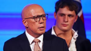 Pelosi address disrupted by pro-Palestinian protestors at Oxford Union