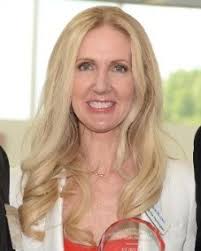 Angie Babb's Instagram, Twitter & Facebook