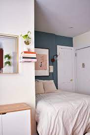 This Tiny 310 Square Foot Home Is One Of The Loveliest Studio Apartments Living Room Furniture Layout Studio Apartment Decorating Small Studio Apartment Decorating