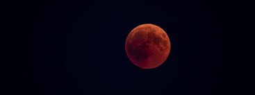 Therefore lunar eclipse occurs, when the moon passes behind the earth's shadow (it's umbra) and when the earth, the moon and the sun are in a straight line. Iu7xtw4zjjv6gm