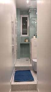 Salle D Eau Avec Wc Couloir D 1 Metre De Large Douche Petit Espace Mini Salle De Bain Salle De Bains Petit Espace