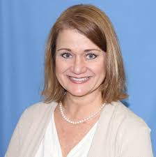 Kerri Tanner's Instagram, Twitter & Facebook