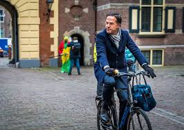 Zijn brief 'aan alle nederlanders' is vandaag onder meer te lezen in het ad en in de telegraaf. Past Een Sterke Staat Mark Rutte Wel Het Parool