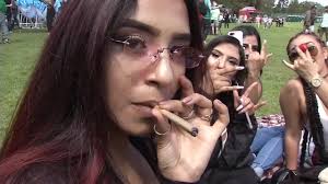 Thousands gather for 4/20 at San Francisco's Golden Gate Park amid new  regulations