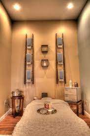 Massage Room Table For Hot Towel Table For Hot Rocks Set Up Simple And Nice Massagetablesideas Spa Room Decor Massage Room Decor Spa Treatment Room