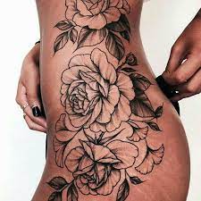 De Tudo Um Pouco Tatuagem No Quadril