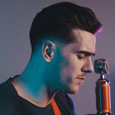 How Far ‑ 曲・歌詞：Glenn Foreman