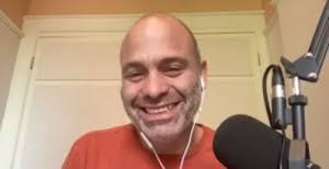 Mike Pesca's Instagram, Twitter & Facebook