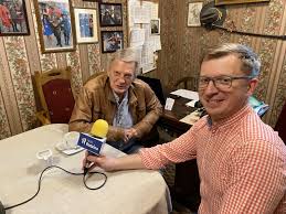 Bronisław cieślak wspomina swoje doświadczenia z małym fiatem. Bronislaw Cieslak W Obliczach Wroclawia Radio Rodzina