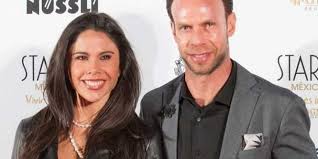 Recientemente la periodista acudió a la boda del hijo de toño de valdés y llegó sin su esposo. Video Paola Rojas Revela Detalles Sobre Su Divorcio Con Zague