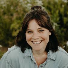 Grace Lundquist's Instagram, Twitter & Facebook