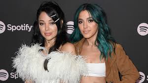 All content belongs to niki & gabi. Youtubers Niki Gabi Demartino Are Done Being Told To Be Cookie Cutter We Know Best People Com