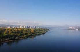 Jelenleg nincs sok folyó, amelyen kiváló halászatot élvezhet, és nagy trófeákat foghat. Oroszorszag Leghosszabb Folyoi Oroszorszag Legnagyobb Folyoi Tudni Szeretnem Tudni Hogy Milyen Hazank Fo Folyoja Ismert