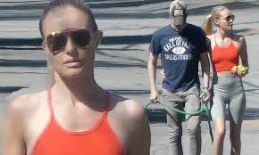 Following minor roles in the films the horse whisperer and remember the titans, she. Kate Bosworth Flaunts Taut Midriff As She Walks Dog With Husband Michael Polish During Quarantine Daily Mail Online