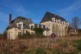 Chateau Singes Nov 14 Now With History Old Abandoned Houses Abandoned Houses Chateau