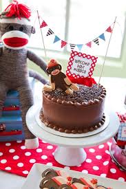 Let's face it, baby showers can be uncomfortable when you bring together guests from both sides of the family, who don't really know each other. Sock Monkey Themed Baby Shower