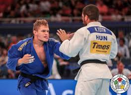 Men's 90kg, repechage round, van 't end v toth. Judoinside Krisztian Toth Judoka