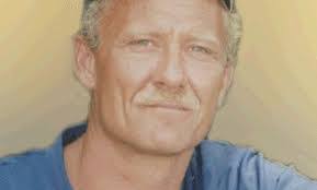 Keith Barrows's Instagram, Twitter & Facebook