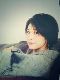 好感度バツグン 竹内結子さんの髪型まとめ folk 結子 竹内 結子 美しいアジア人女性