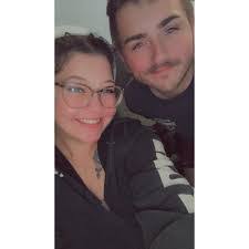 Shannon Lemke's Instagram, Twitter & Facebook