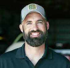 Megan Hammons's Instagram, Twitter & Facebook