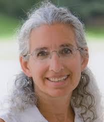 ✡ ✡ ✡ vthe CAMP FAIR Community Passover Seder Friday, April 3, 6:30 PM