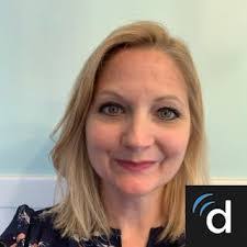 Jacqueline Lentz's Instagram, Twitter & Facebook