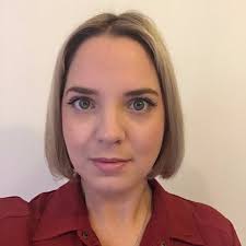 Lucy Hahn (@pudhahn)