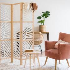 Paravent Ajoure Feuilles De Palmier Blanches Maisons Du Monde Mobilier De Salon Meuble Gain De Place Idees De Decor