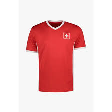 Der mann hat auf einem zweiten foto nun kein shirt mehr an und schreit offensichtlich. Powerzone Schweiz Fan Herren T Shirt In Rot Kaufen Ochsnersport Ch