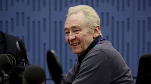Lived in brunswick me, hadley ma, topsham me, harpswell me. Bbc Radio 4 Loose Ends Paul Whitehouse Alison Jackson Alexei Sayle Tana French Nikki Bedi Rob Heron And The Tea Pad Orchestra And More