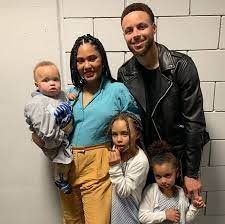 I know you're sitting right next. Image May Contain One Or More People And People Standing The Curry Family Stephen Curry Family Celebrity Families