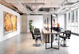 Create the perfect cut to suit your every day needs. Radio Hair Salon Universal Design Studio
