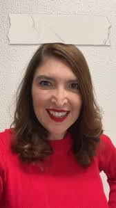 Dora Amaral's Instagram, Twitter & Facebook