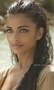 Ayesha Curry is so stunningly beautiful! 😻