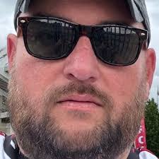 Jon Wellman's Instagram, Twitter & Facebook