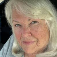 Violet Coyle's Instagram, Twitter & Facebook