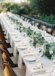 A Minimalist Wedding Table Set Up Wedding Reception Head Table Wedding Table Settings Wedding Table