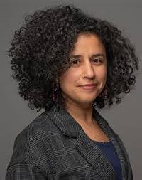 Leslie Mccurry's Instagram, Twitter & Facebook